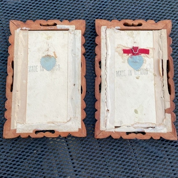 Vintage Mexican Feathercraft With Carved Wood Frames 1950’s - Picture 4 of 5